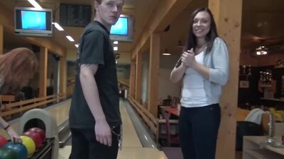 Cuckold allows guy please his cute GF right in bowling club