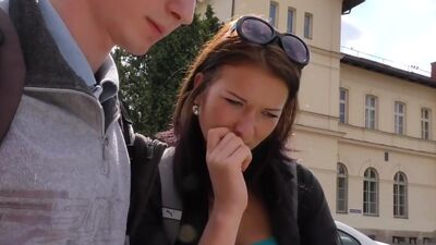 Tourist for money let tricky man stretch GF all over couch