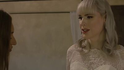 Trans bride lets her brides maid suck and ride her shecock