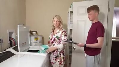 Jimmy slam fuck Charlotte and made her orgasm