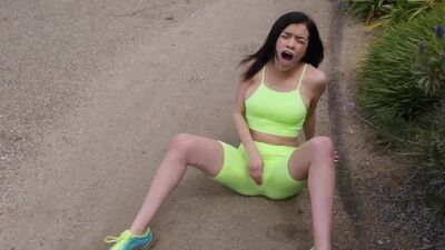 Run To Cum - 6 Orgasms