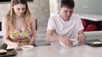 Stepbro Gets His Cock Polished As a Way to Resolve The Conflict