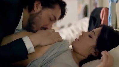 Adele Exarchopoulos And Lea Seydoux Nude Lesbo Scenes