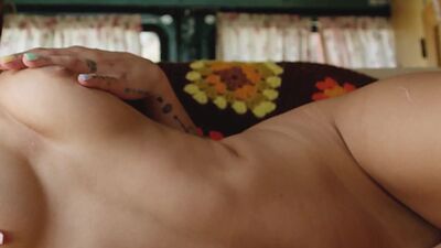 Cute eyes MILF hot posing totally naked and showing her perfect big booty