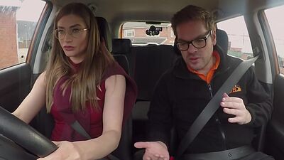 Public car sex for babe in stockings by her drive instructor