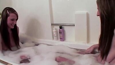 Simpson Twins rubbing her pussy at the bathtub