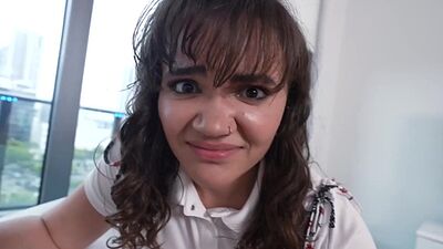 Stepbrother getting taught by his stepsister Naudi