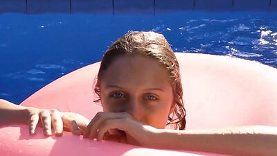 Cute brunette Muirina Fae shows her stunning body and amazing rounded booty