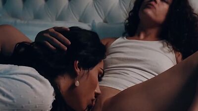Teen brunette gets her tight pussy fucked by TS stepmommy