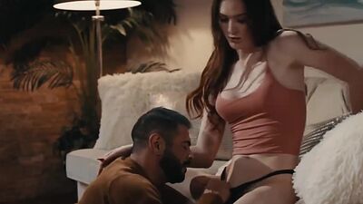 Small tits shemale Tori Easton barebaack anal fucks Draven