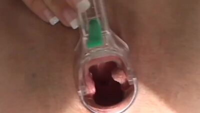 Gaping babe closeup shows her pussy inside after toying