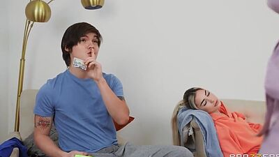 BRAZZERS - My black MILF housewife Osa Lovely get extra money!