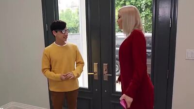 Young pervert fucks busty MILF in the bedroom