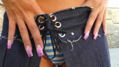 Givemepink part of Sapphix present Aiden masturbating