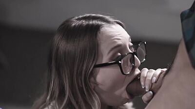 Teen cheerleader passed her first test and her teacher was really pleased