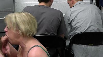 Dee Williams makes a deal with officer Mike Mancini for her stepson