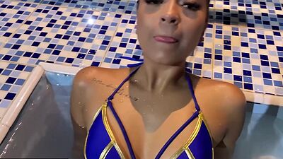 Colombian amateur latina loves to fuck with a foreigner while he recorded