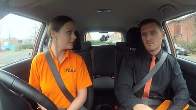Mediumboobs slut fucked in the car by driving tutor