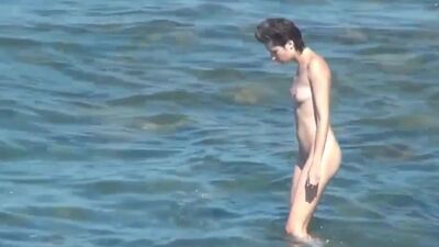 Real amateurs, Group sex outdoors