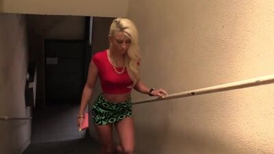 Glory Hole - Jessie Volt