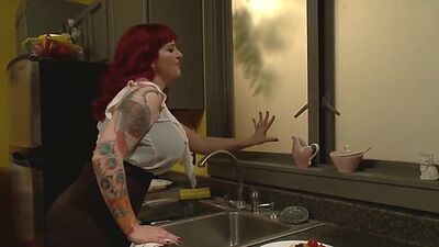 MILF wants to be pregnant with milk man