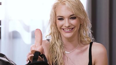 Blonde Kenna James fucked shemales Brittney Kade tight ass with huge dildo