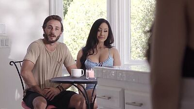 Hot babe Spencer Bradley husband cheated on me with horny big ass stepmom