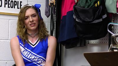 Security officer Franco is interrogating suspected thief Celestina Blooms