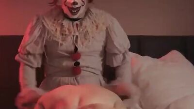 Horny Clown Pennywise Fucks and Crempies your Hot Girlfriend Diana Daniels