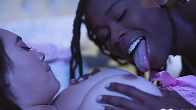 Tasting Madi Laine's Pussy Before the Wedding