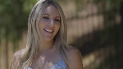 Petite lesbian teen pussy licking bffs busty blonde stepmom