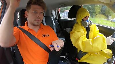Masked n uniformed babe car fucked outdoor by driving tutor