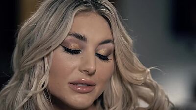 Kayley Gunner having an affair with her best friend Kenna James BF