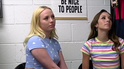 Sexy thieves making out while sharing dick