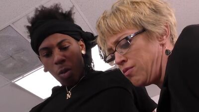 Blacks On Cougars - Alura Jenson & Dee Williams