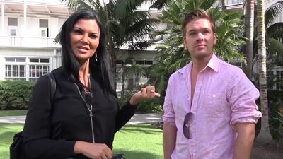 Jasmine Jae sucks it, fucks it and takes it in the ass