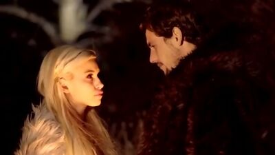 Khalisse relieves Jon Snow of his burdens with an intense makeout that leads to a hardcore romp in front of the fire