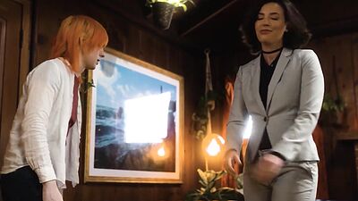 Therapist MILF Casey Calvert fucked by tranny patient after short session