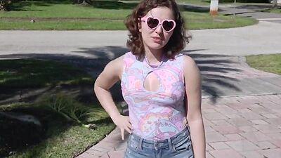Sunny pov ride with busty teen for money