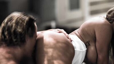 Investigator gets seduced by Ella Reese and leads into fucking