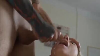 I Give the ASS to the PIZZA Guy cause I