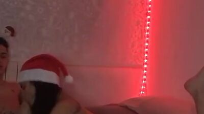 Sucking and Fucking my Boyfriends Cock as an Early Christmas Gift