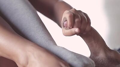 Horny latina foot tugs dick