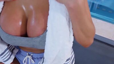 Busty Asian MILF August Taylor fucked so hard after workout and blowjob