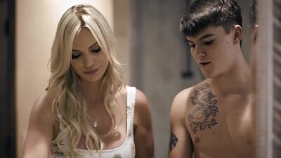 MILF stepmom Rachael Cavalli is blind without her stepson with big cock