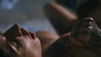 Tattooed bigass lez enjoys passionate tribbing with GF