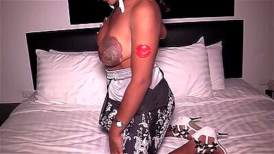 Huge cock tranny enjoyed ass fingering after passion posing for white guy