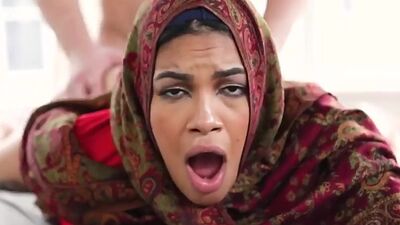 Maya comes to the idea and asks Peter to be her first sexperience