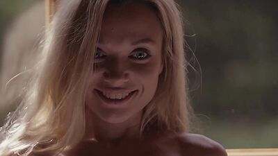 Petite all natural Russian blondie Zhenya Belaya stripping and posing