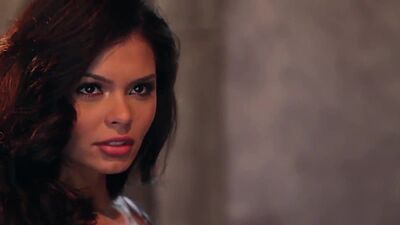 Beautiful big tits MILF posing naked and model exposed perfect curvy body